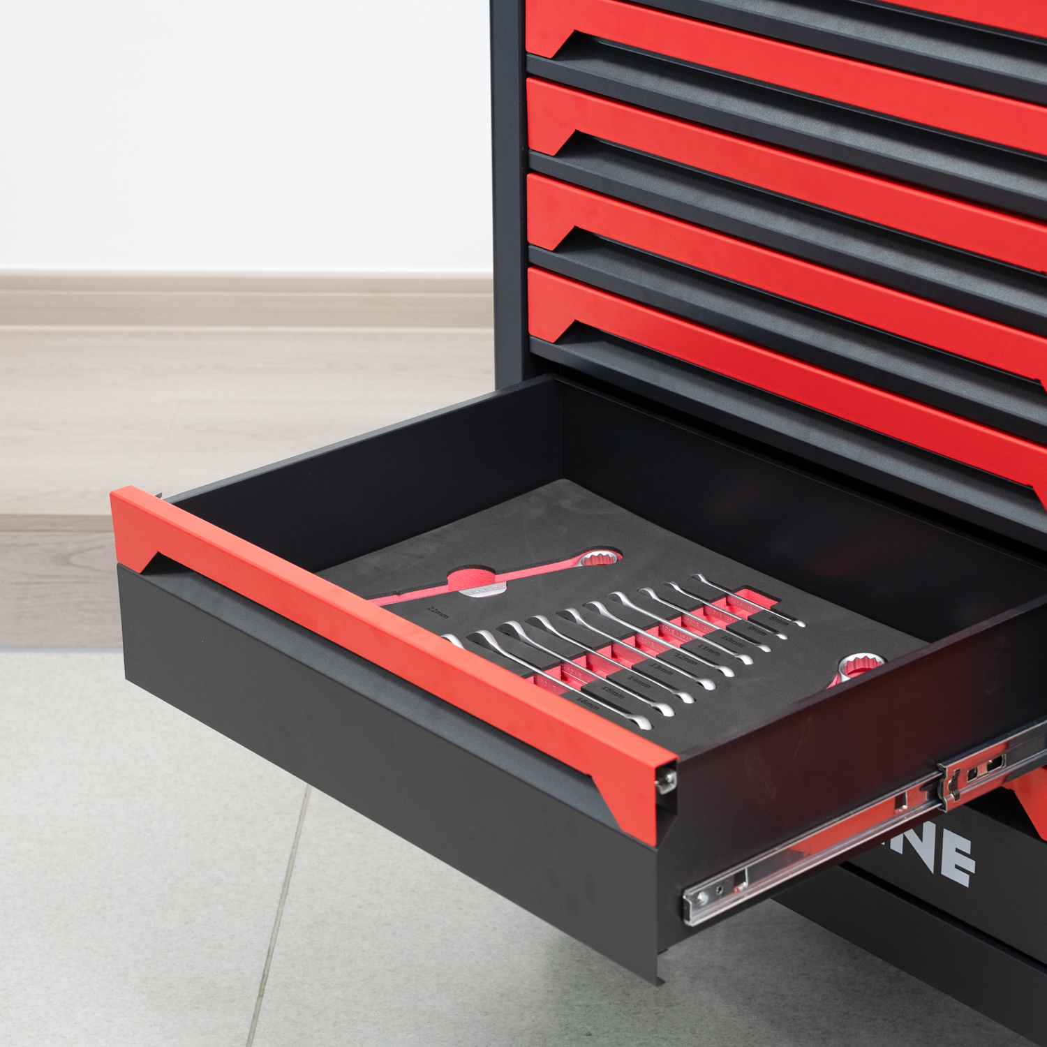 Professional 7 Drawer Metal To - مراجعة Workshop Tools Trolley وسعره