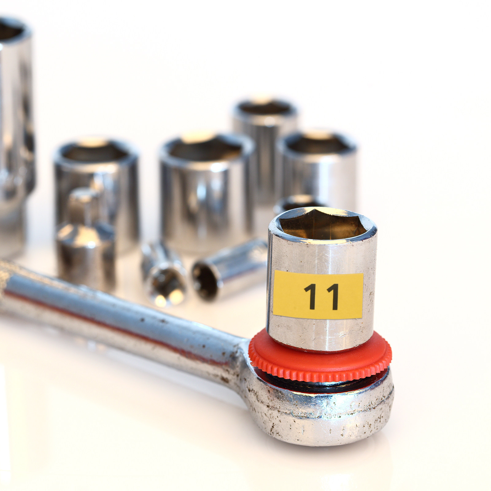 20Sheets Socket Wrench Size La - مراجعة Tools In Workshop وسعره